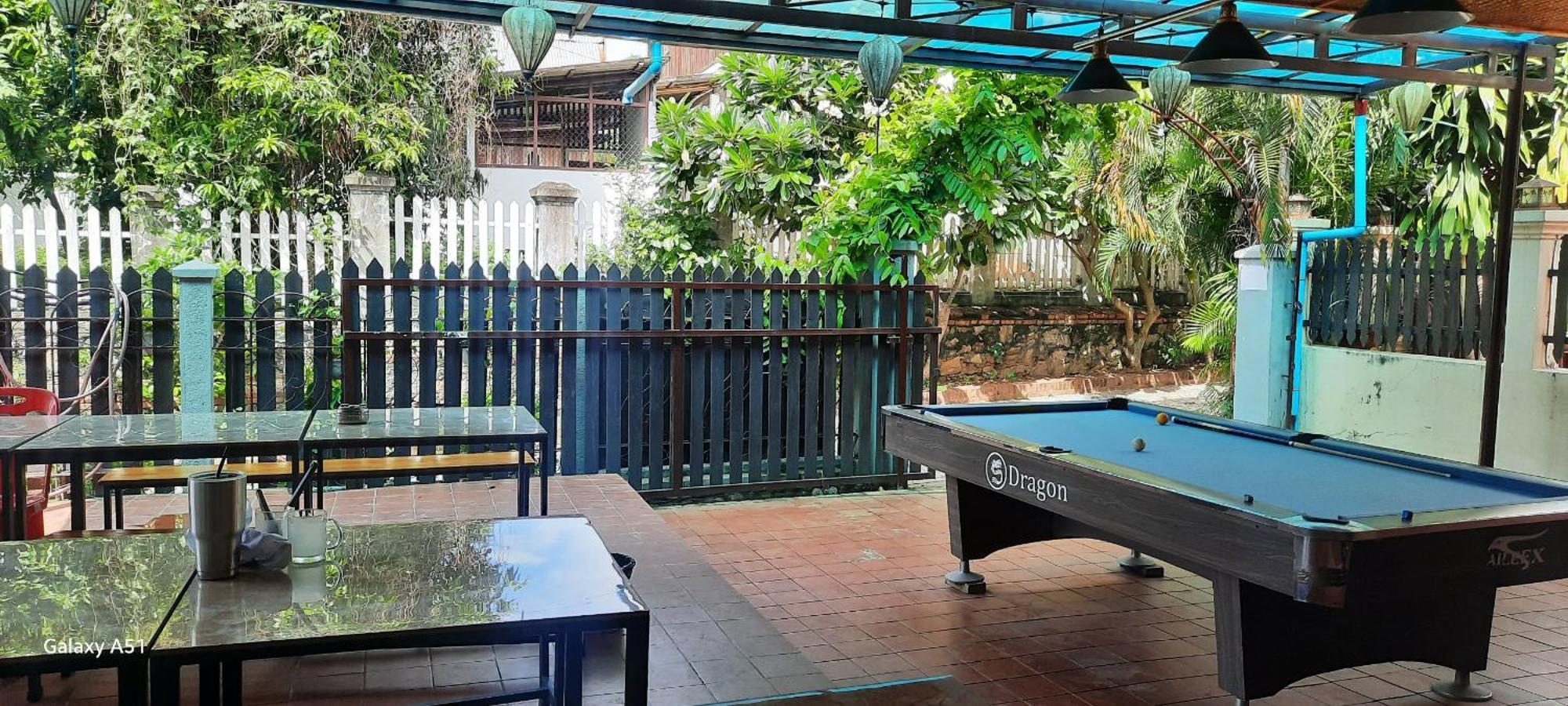 Aurora Backpackers Hostel Luang Prabang Bagian luar foto