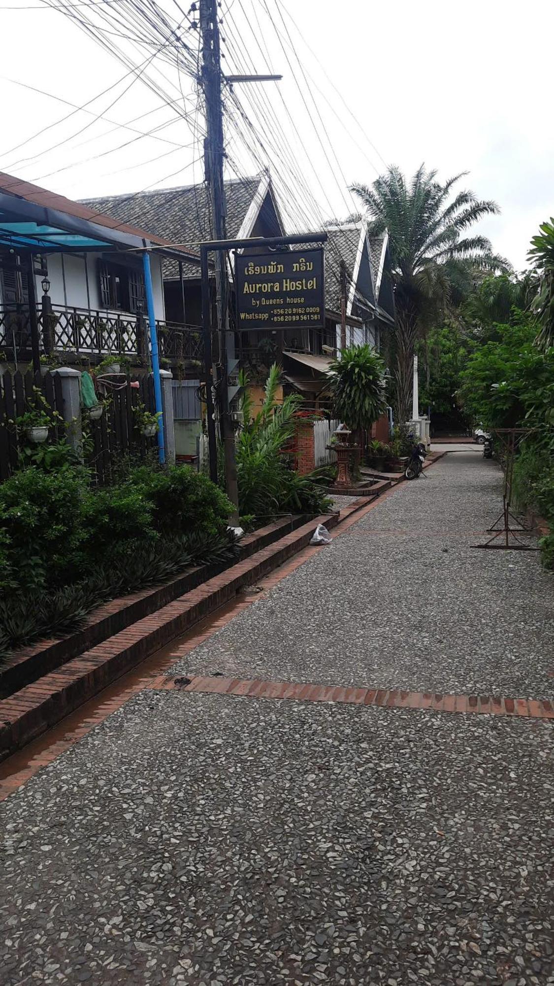 Aurora Backpackers Hostel Luang Prabang Bagian luar foto